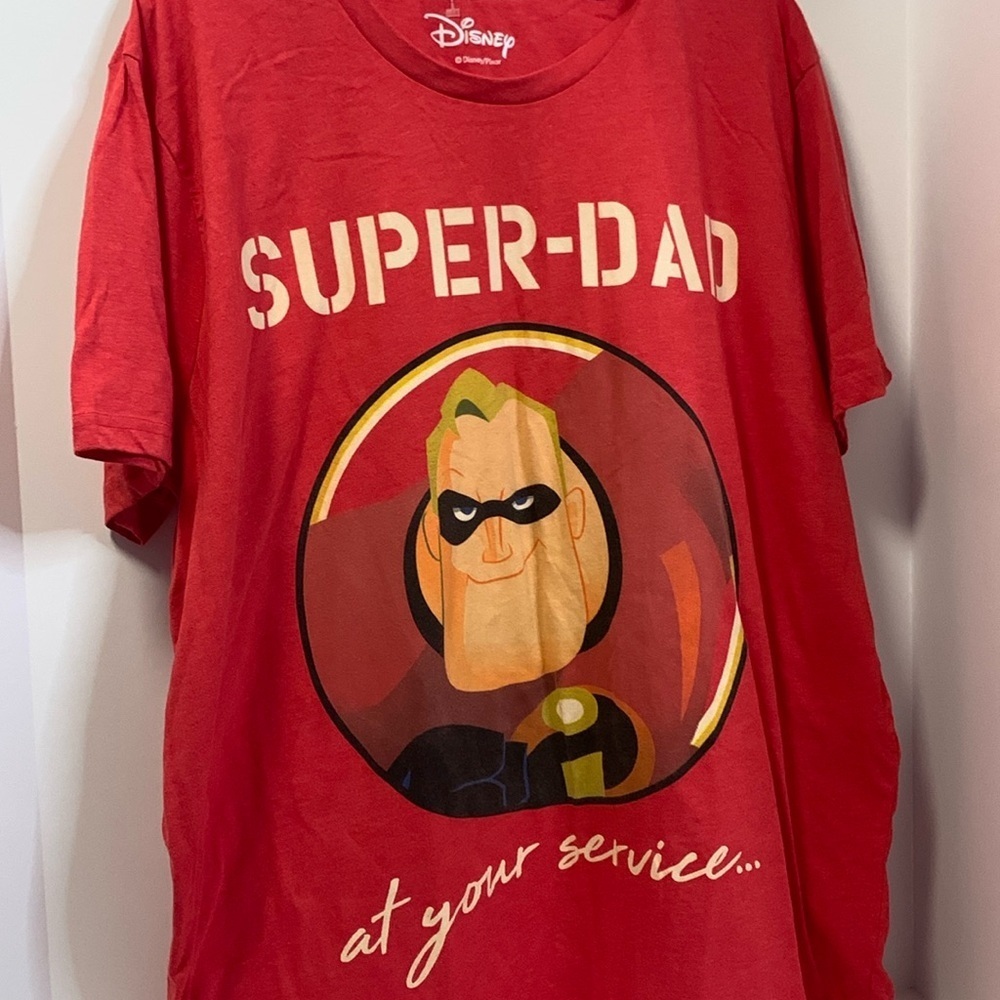DISNEY MR. INCREDIBLE SUPER DAD AT YOUR SERVICE RED SHORT SLEEVE TEE SHIRT